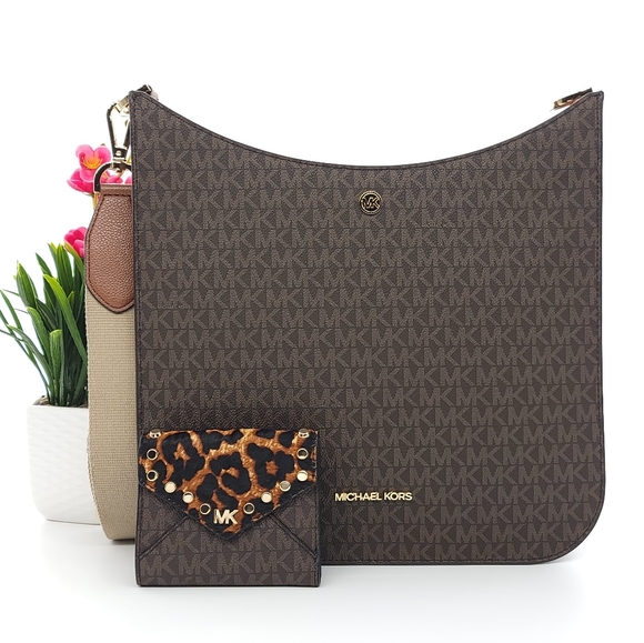 Michael Kors Handbags - ⚠️LAST 1⚠️ Michael Kors Briley Logo LG Crossbody SET Brown